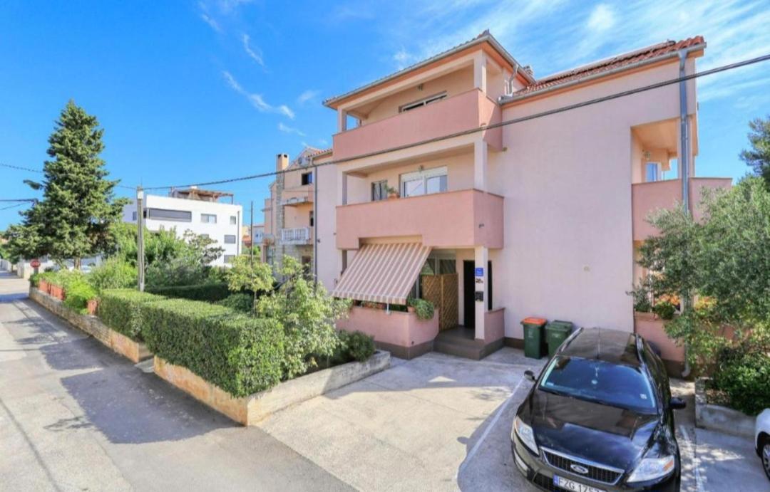 Apartmani Natali 자다르 외부 사진