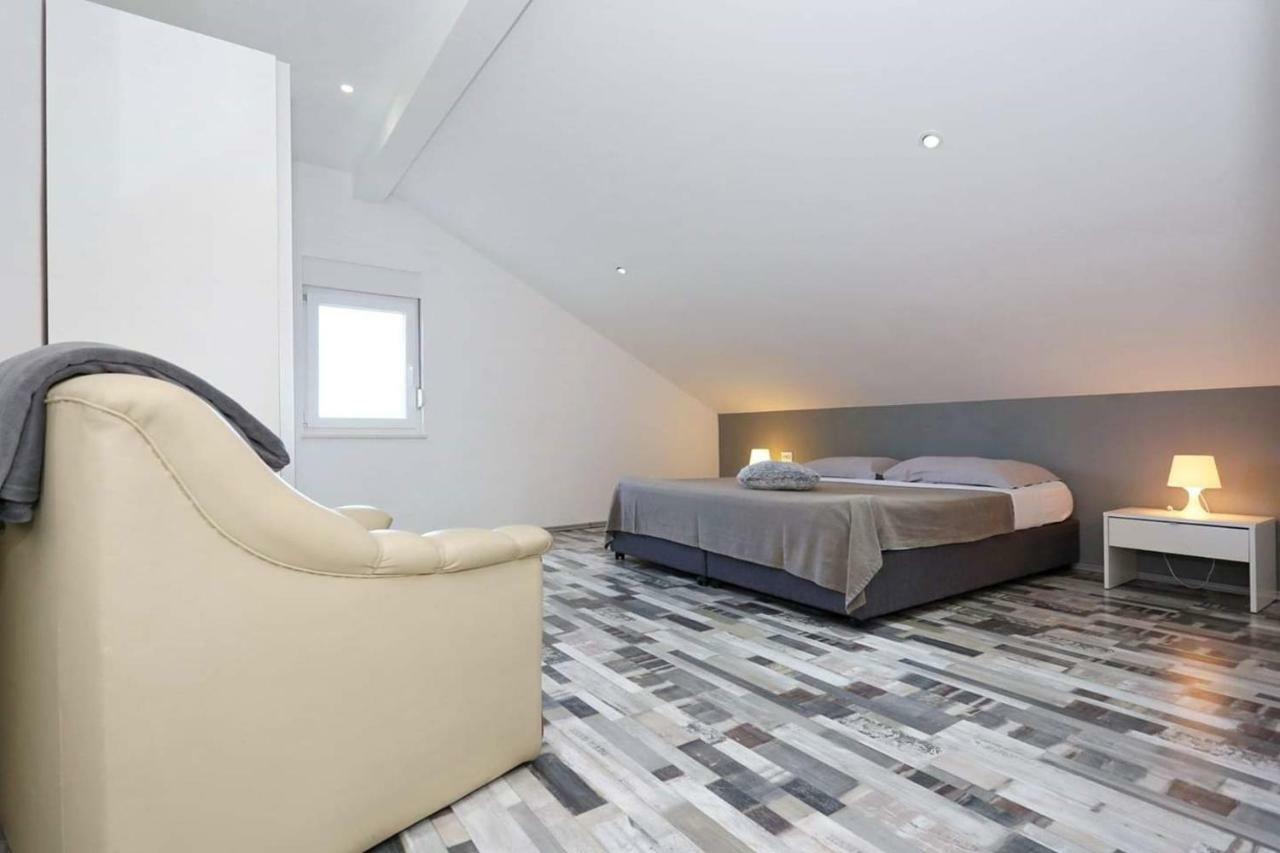 Apartmani Natali 자다르 외부 사진